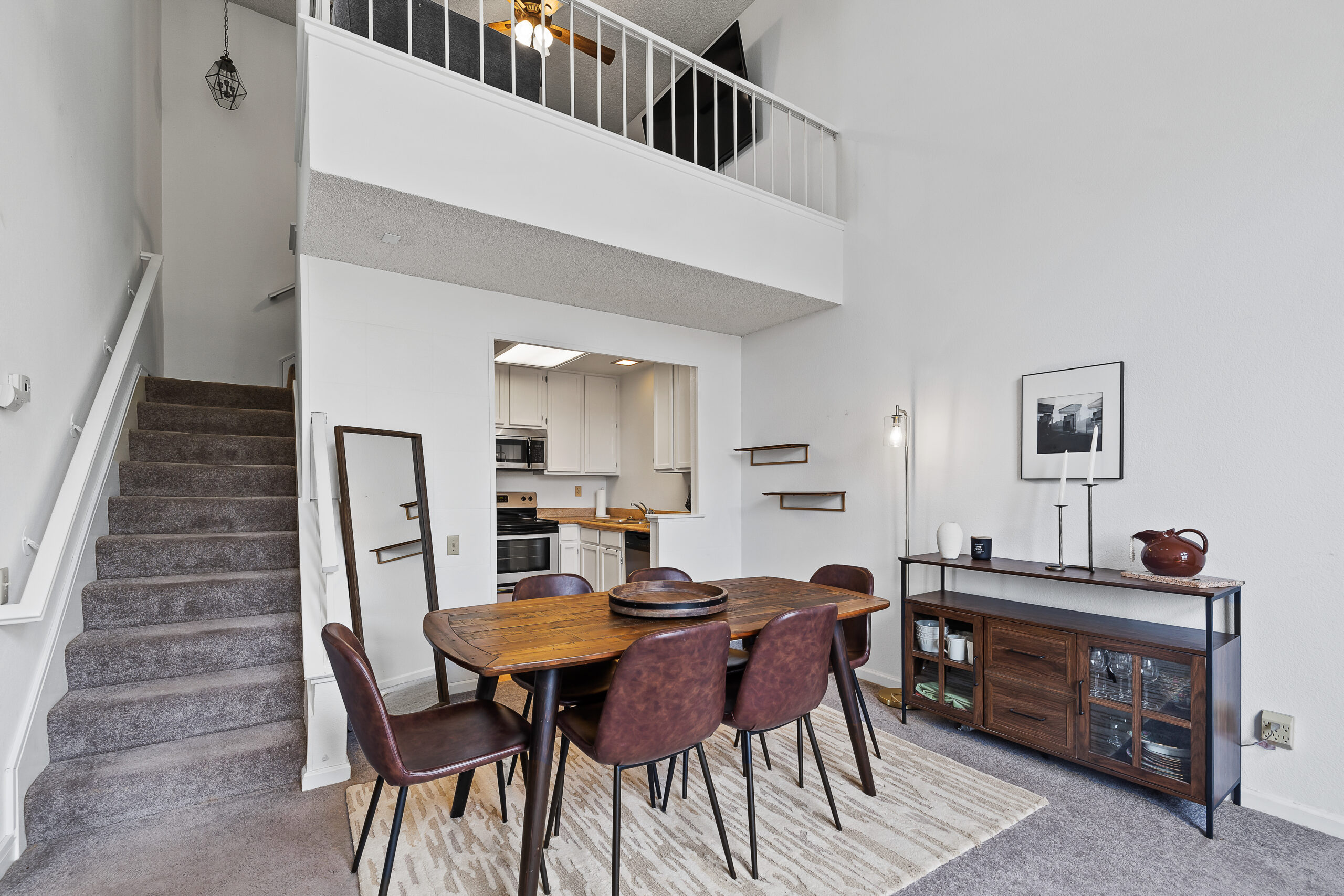 Brentwood real estate agent (Homes by Krista)