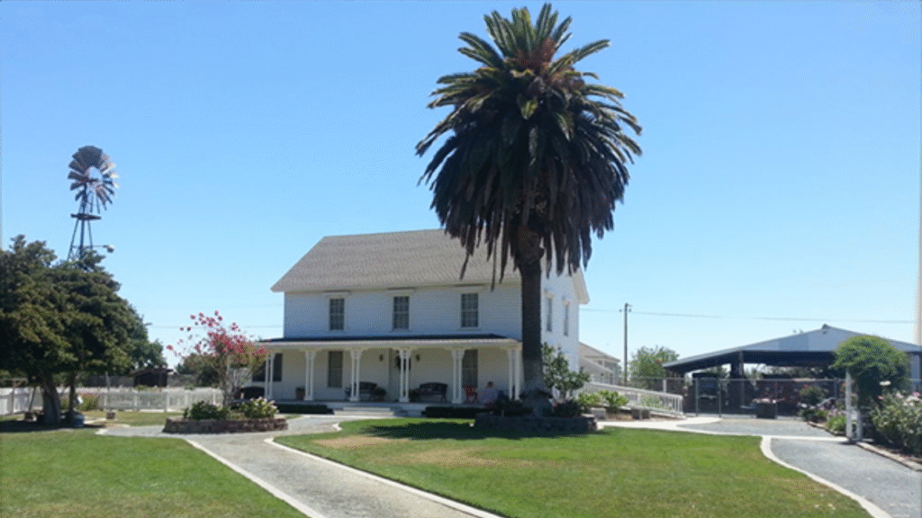 Brentwood real estate agent (Homes by Krista)