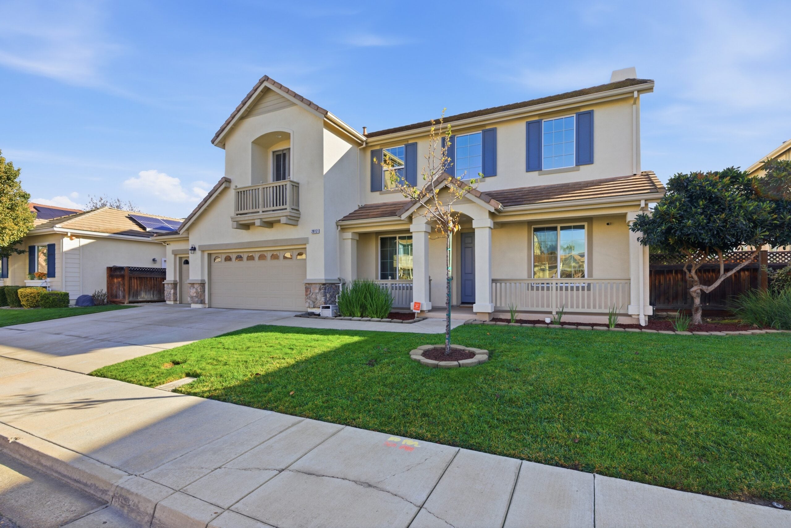 Brentwood real estate agent (Homes by Krista)
