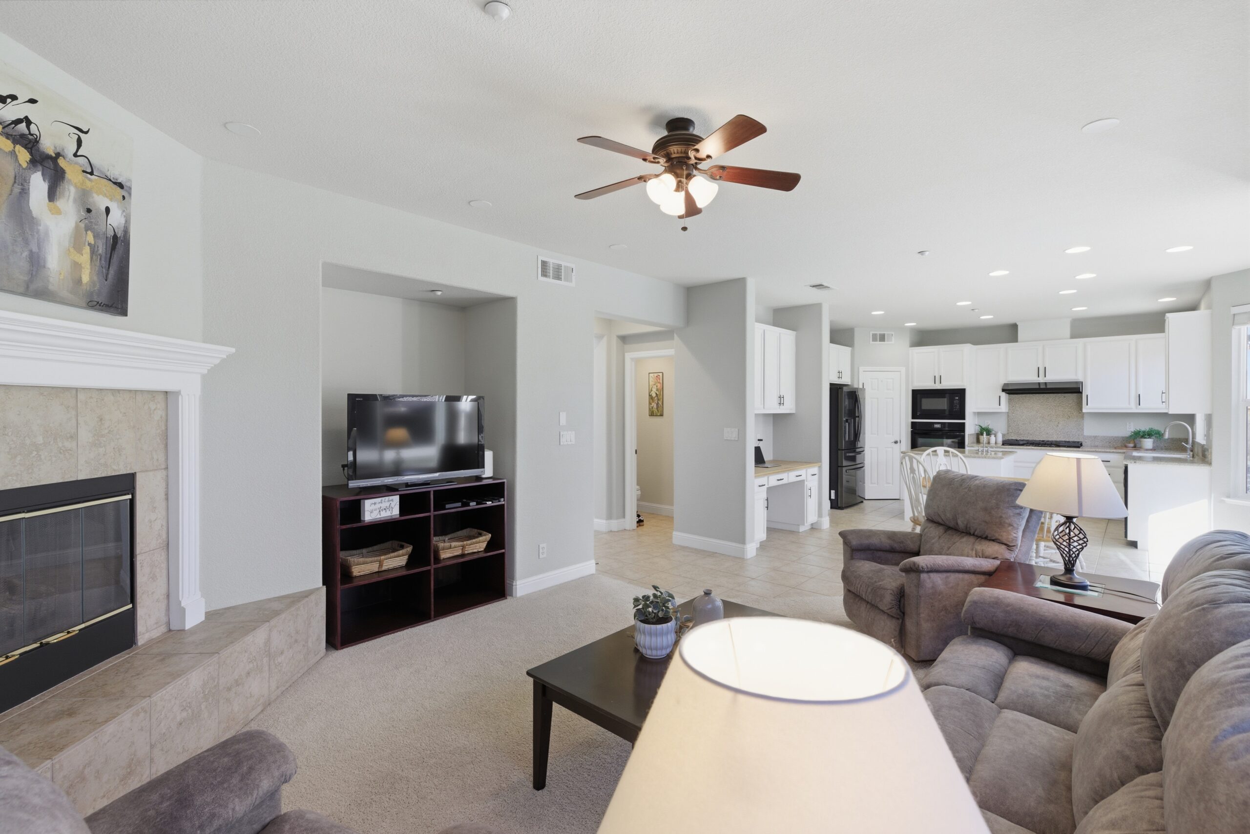Brentwood real estate agent (Homes by Krista)