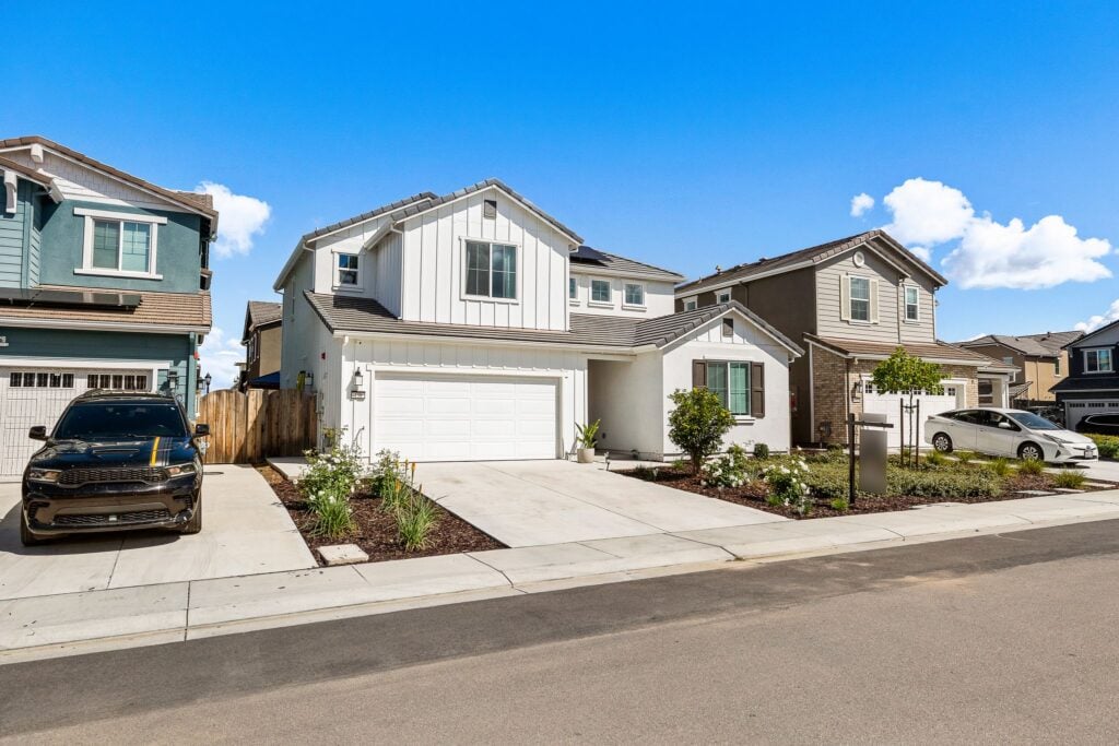 Brentwood real estate agent (Homes by Krista)