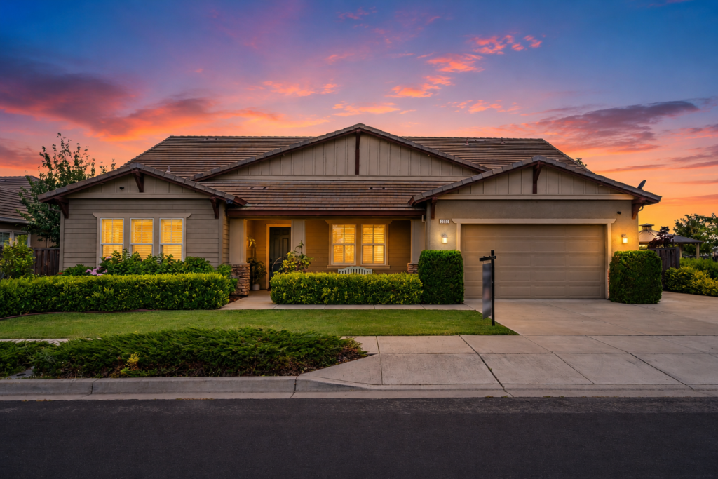 Brentwood real estate agent (Homes by Krista)