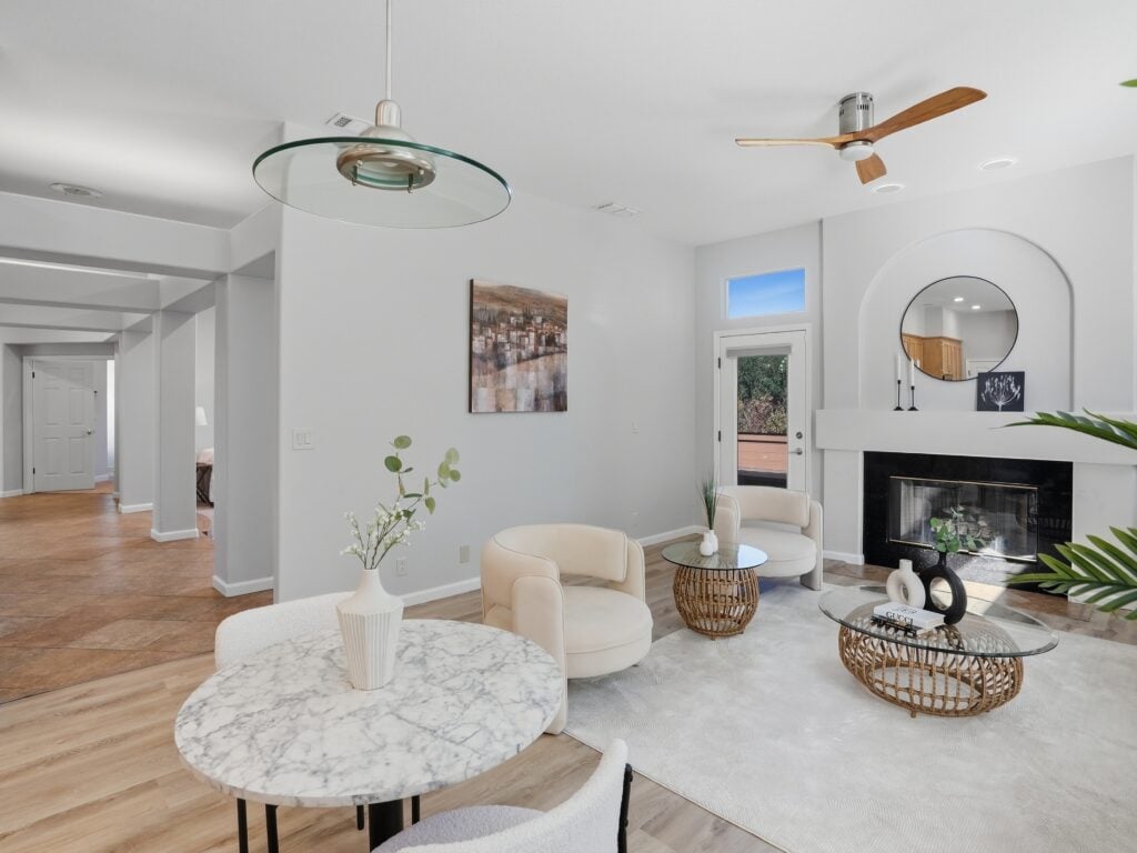 Brentwood real estate agent (Homes by Krista)
